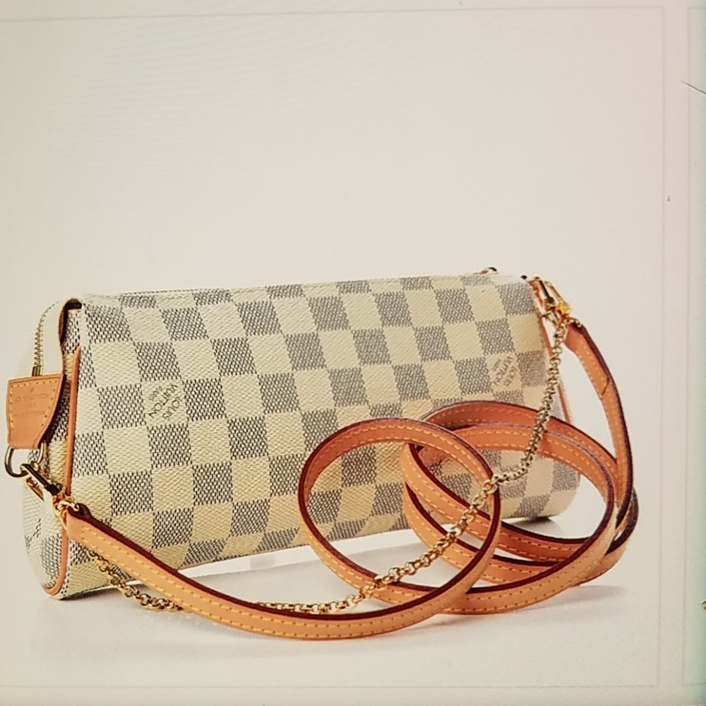 Authentic Louis Vuitton eva clutch - Picture 4 of 8